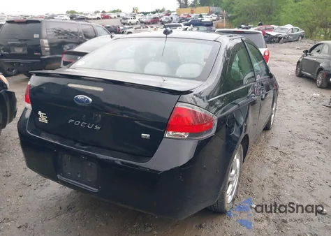 2009 Ford Focus Se z USA, uszkodzony, nr VIN 1FAHP32N59W158147
